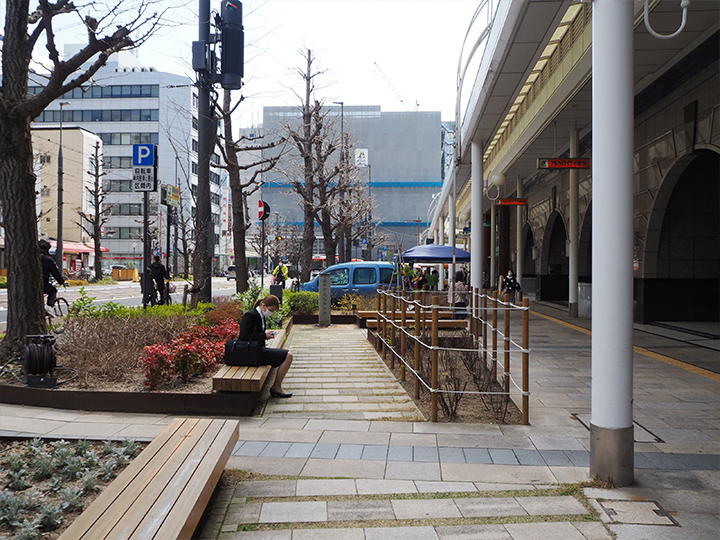 花園町通り道路空間改変事業